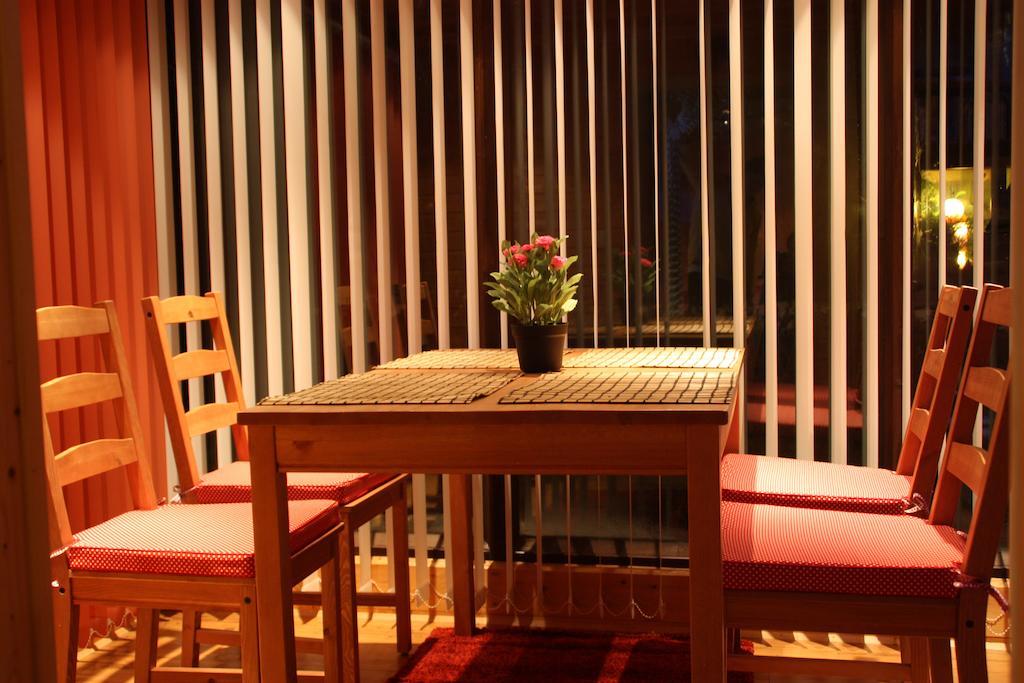 Villa Norwegisches Holzhaus Neuruppin Habitación foto